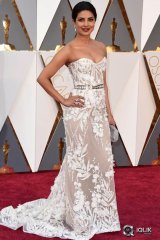 Priyanka Chopra at Oscars 2016